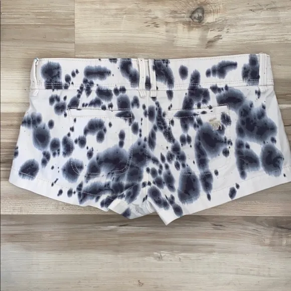 ❤️ Abercrombie tie dyed button zip shorts