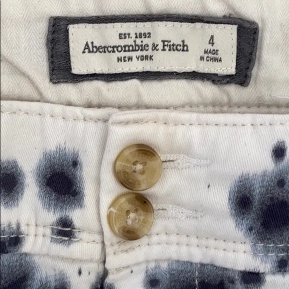 ❤️ Abercrombie tie dyed button zip shorts