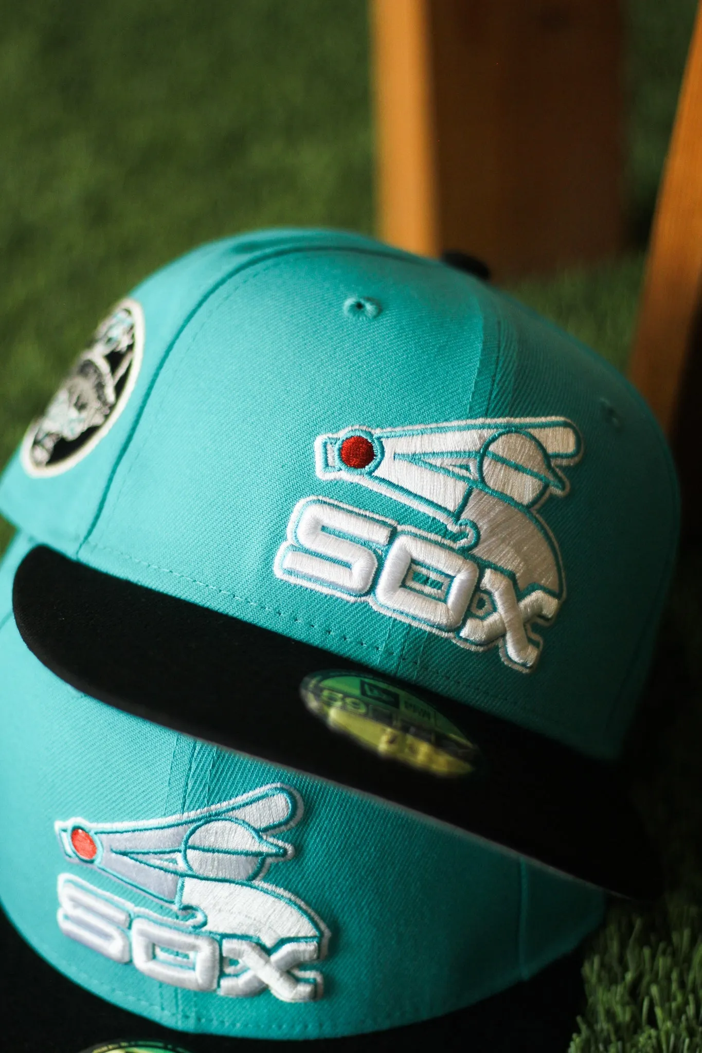 1985 CHICAGO WHITE SOX TEAL FITTED W/ GREY UNDER VISOR