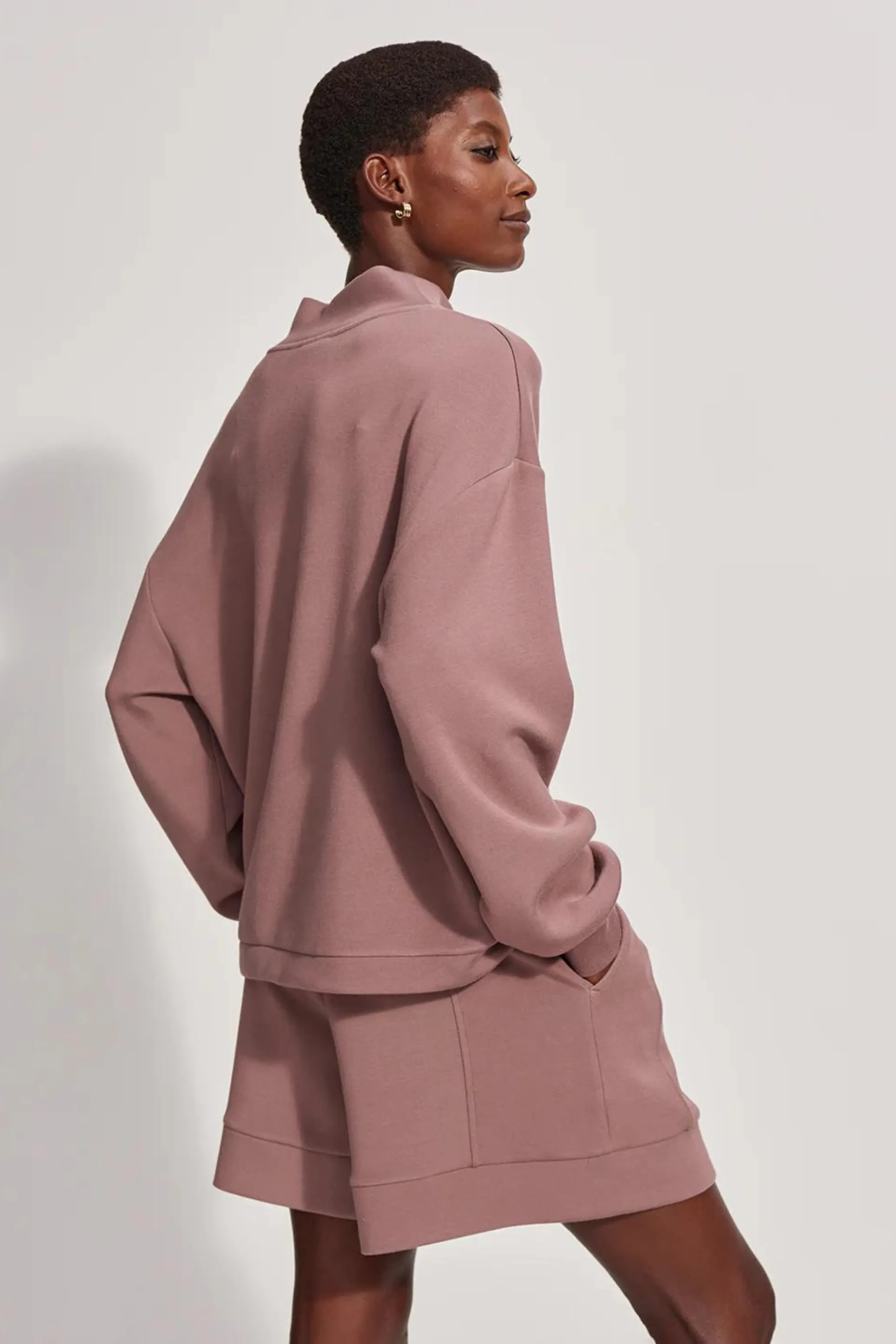 Alder High Rise Short