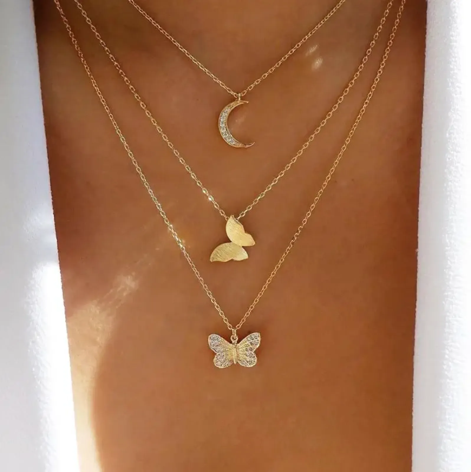ASTRID NECKLACE