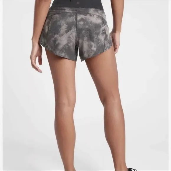 Athleta Run With It Printed Nebula Black Athletic Shorts NWT 1X