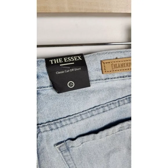 Blank NYC Women's Sz. 26 The Essex Classic Cut Off Shorts Light Wash NWT
