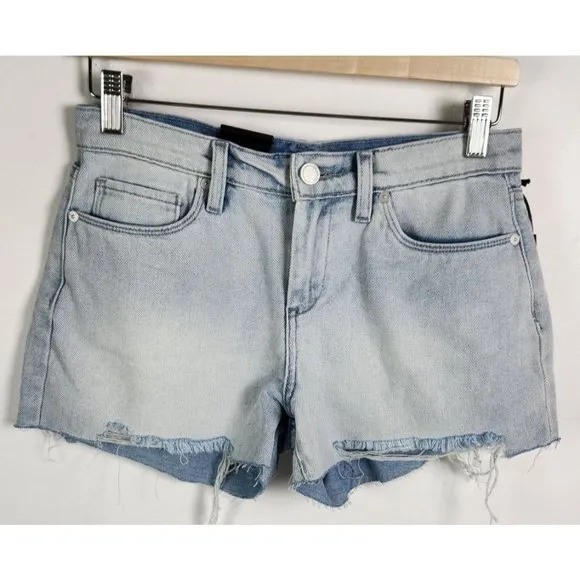 Blank NYC Women's Sz. 26 The Essex Classic Cut Off Shorts Light Wash NWT