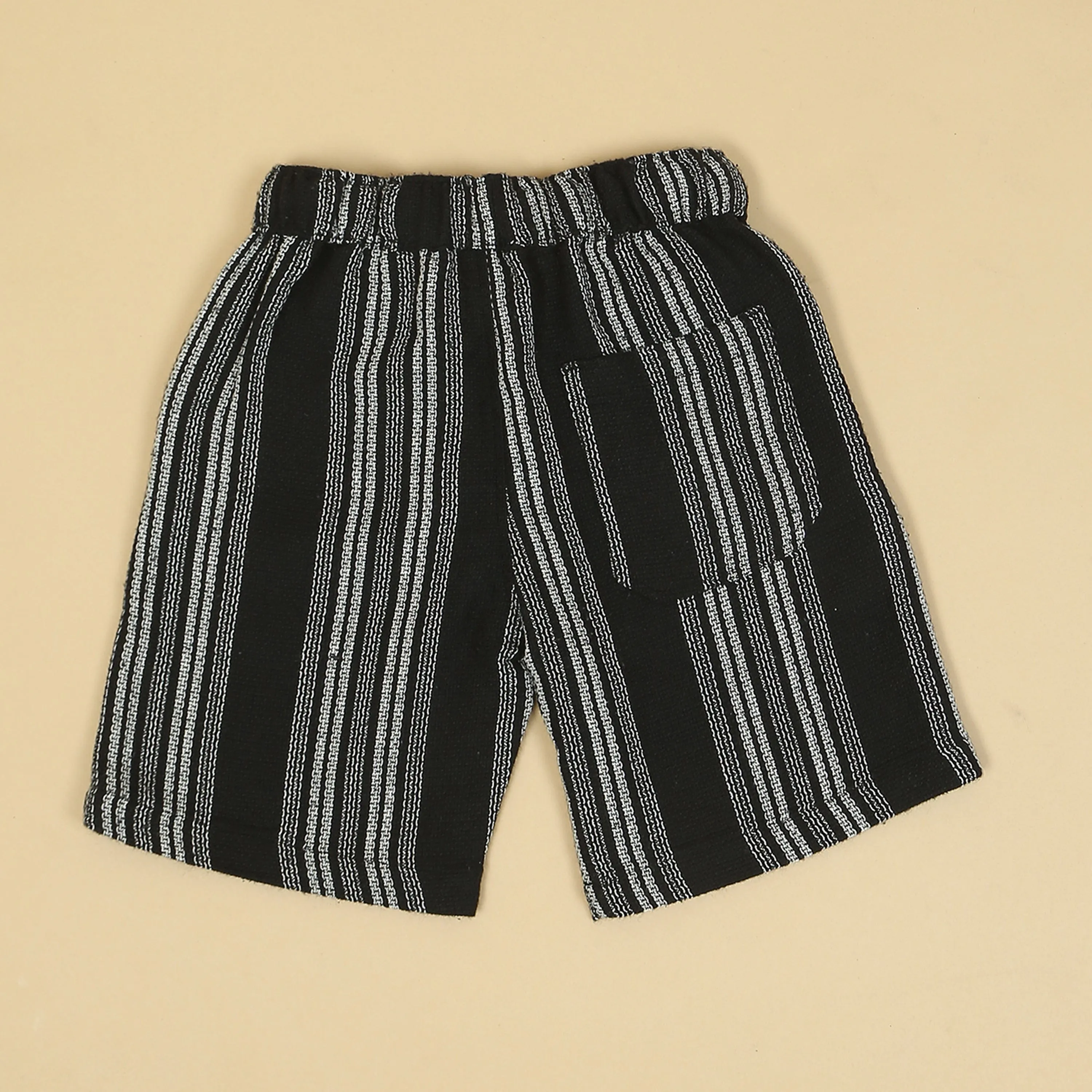 Boys Textured Short Black White
