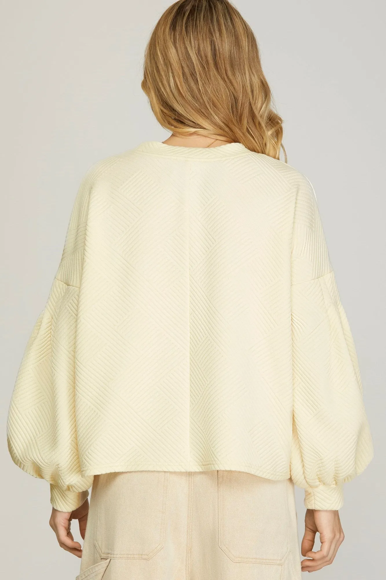BUBBLE LONG SLEEVE TEXTURED TOP