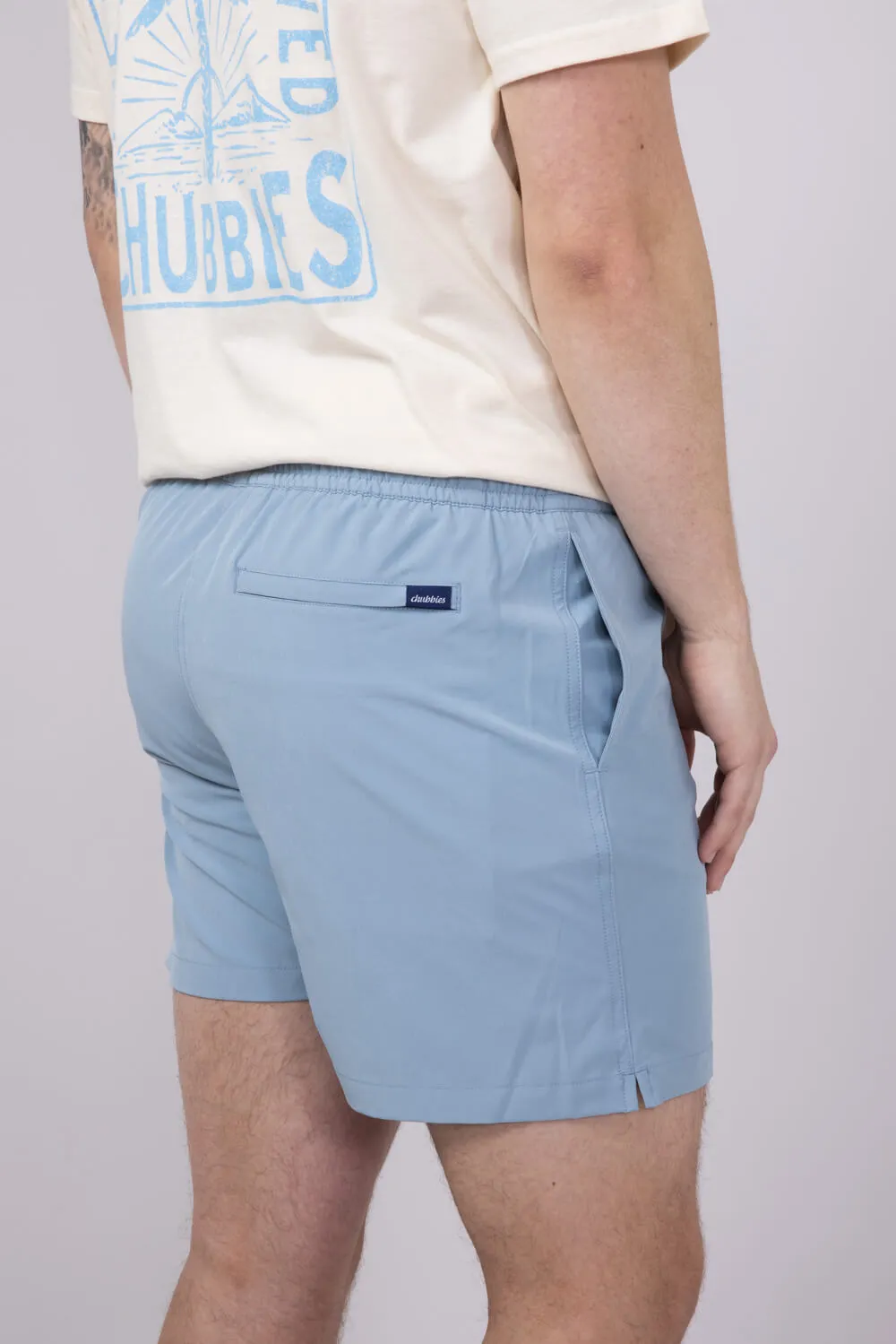 Chubbies Classic Swim Trunks 5.5” Shorts for Men in Blue | 109251-38