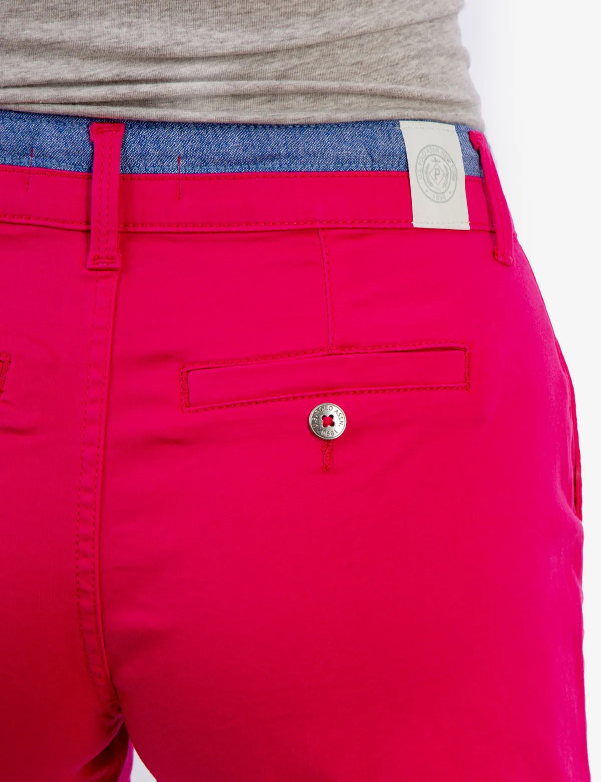 CLASSIC HIGH RISE SHORTS