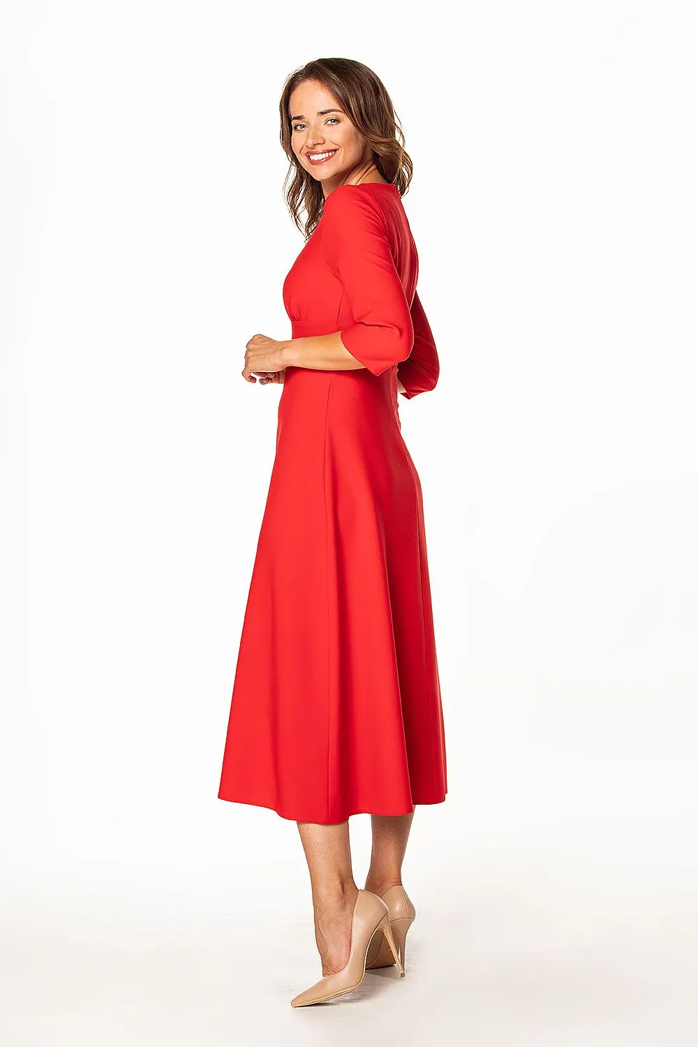 Elegant Pleated Maxi Dress