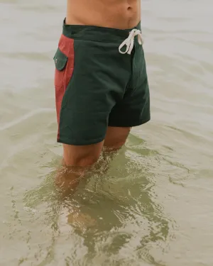 Gato Heroi Surf Shorts in British/Blood