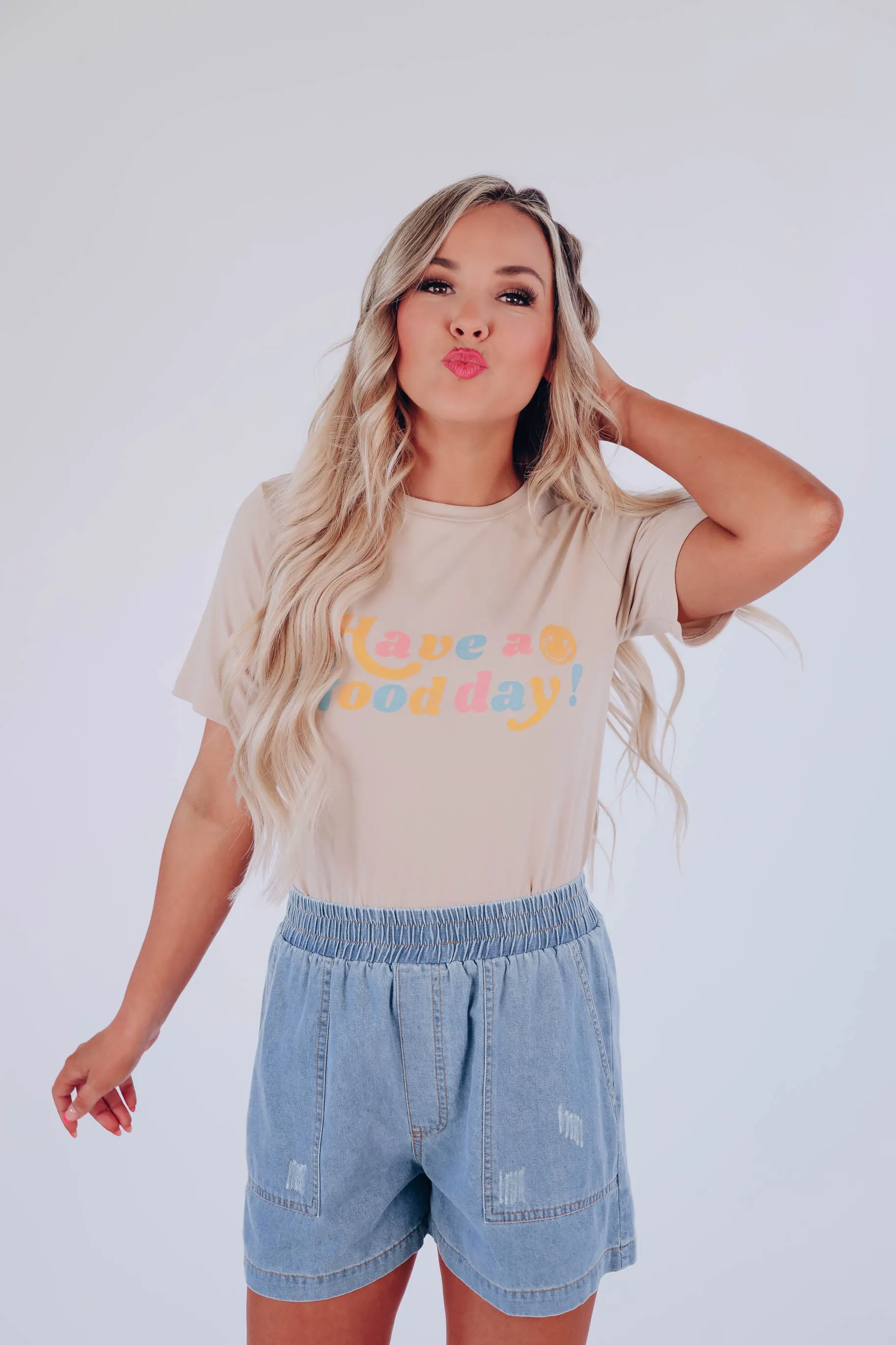 Havin' A Good Day Graphic Tee