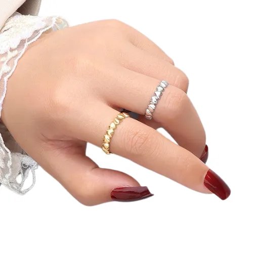 Hearts Chain Ring