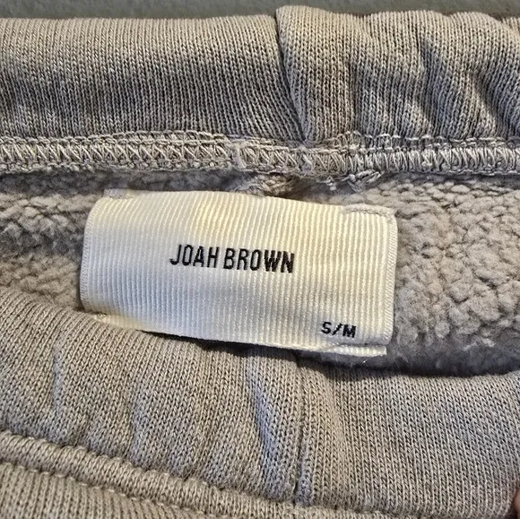 Joah Brown Fitted Shorts Sz S/M NWT