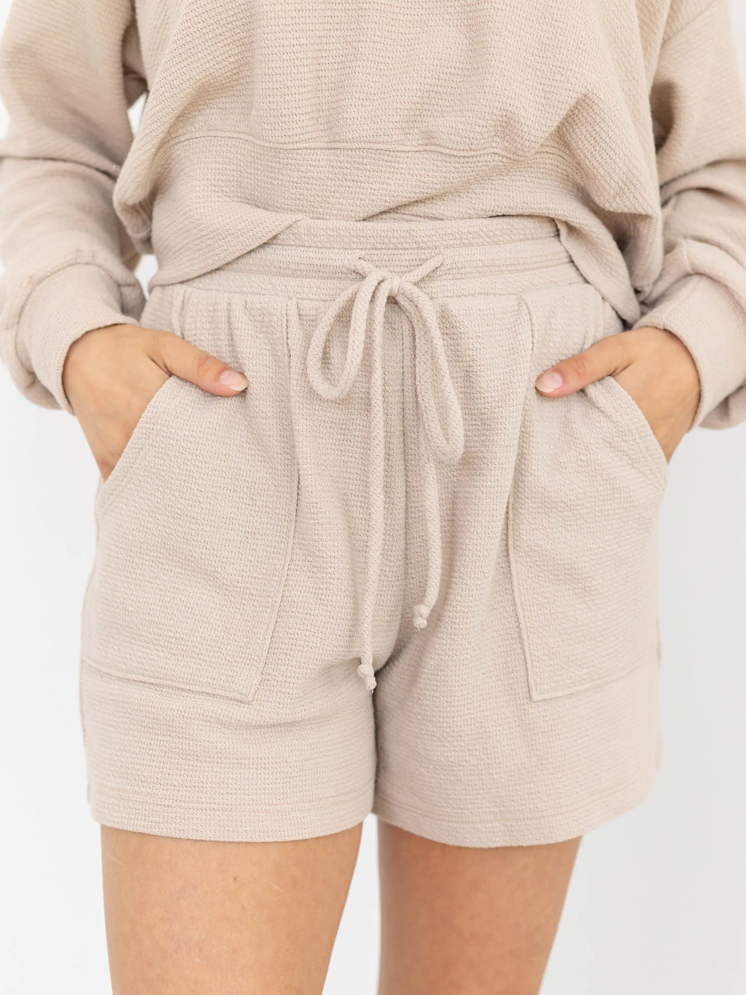 Knit Drawstring Pocket Shorts