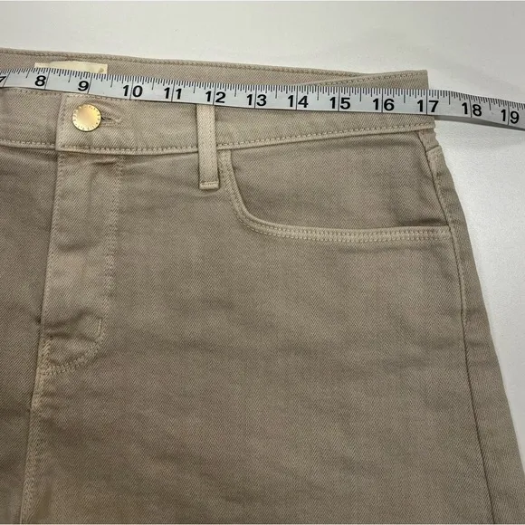 L'Agence Audrey Cut Off Cotton Shorts in Biscuit Mid Rise Size 31” Waist Beige