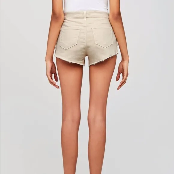 L'Agence Audrey Cut Off Cotton Shorts in Biscuit Mid Rise Size 31” Waist Beige
