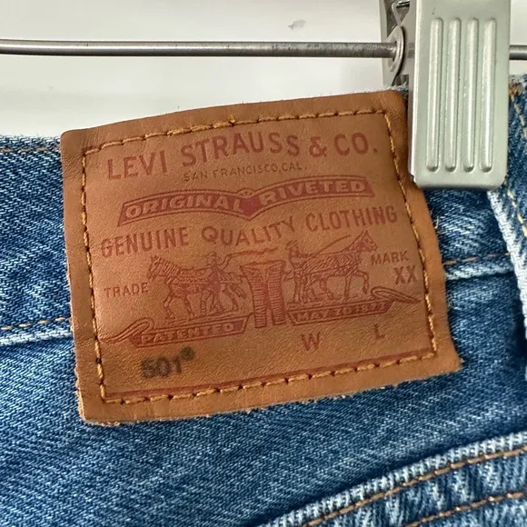 LEVIS 501 SHORTS