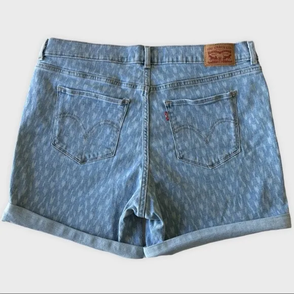 LEVIS BLUE CLASSIC SHORTS WITH DESIGN ZIP FLY BOHO SIZE 27