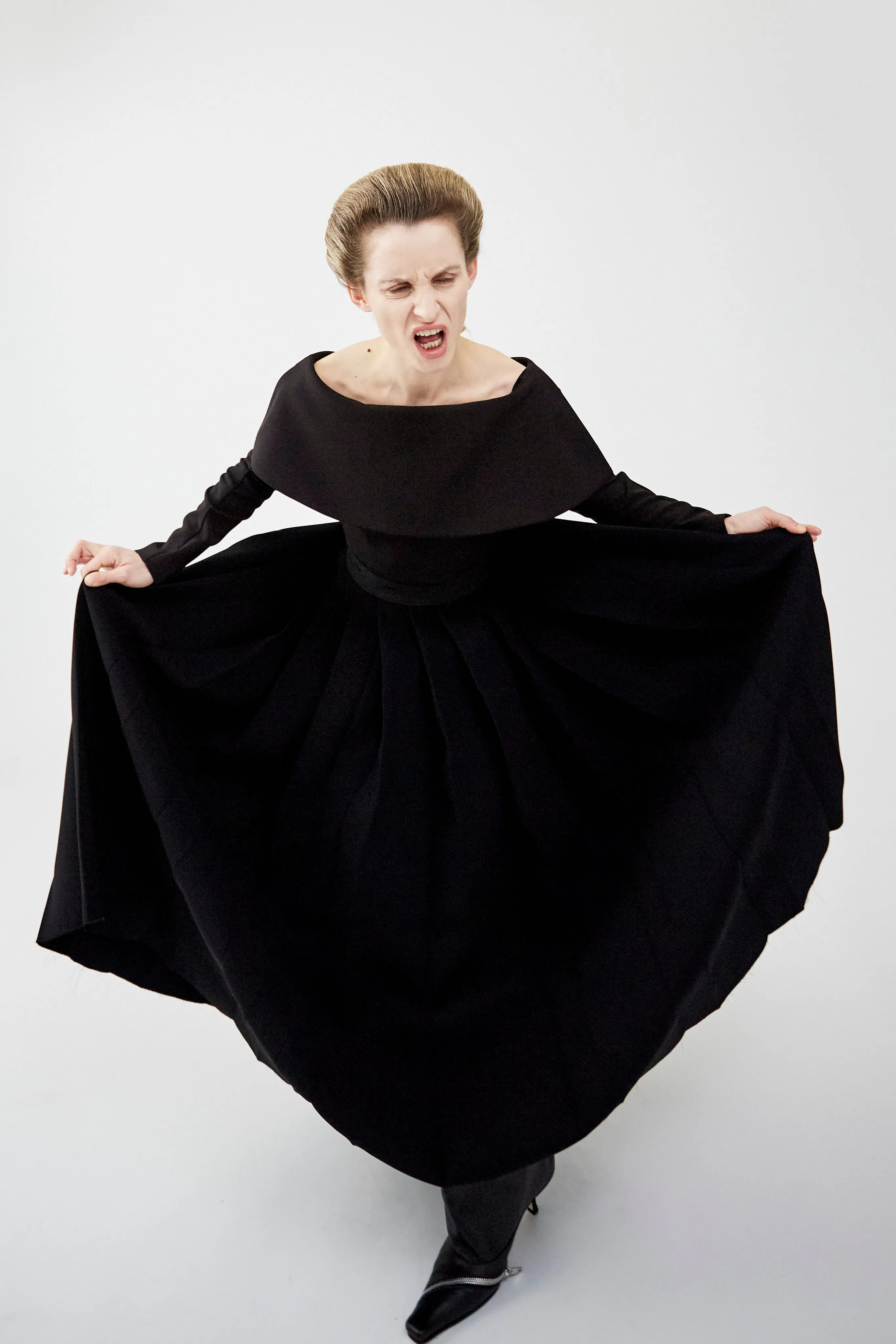 Longsleeve Top With Exaggerated Collar Black