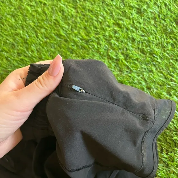 Lululemon Hotty Hot Shorts 2.5” Inseam • NWOT