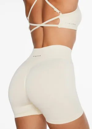 Lycra Seamless Short 4.5" - Cream