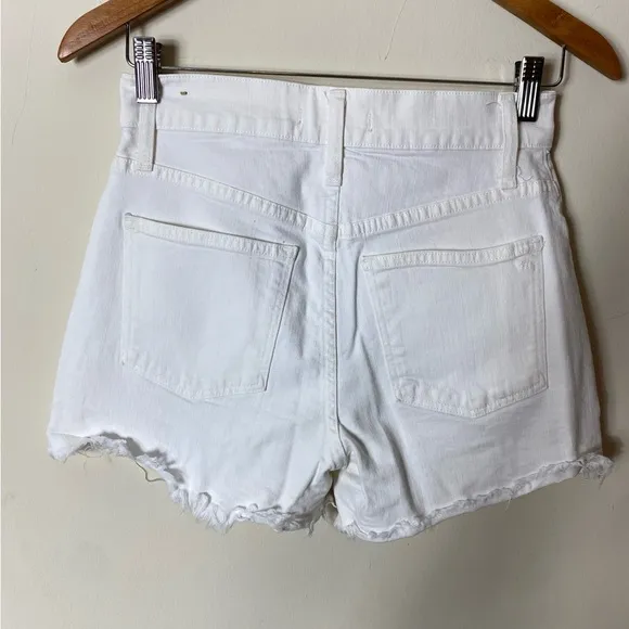 Madewell High-Rise Denim Shorts in Tile White