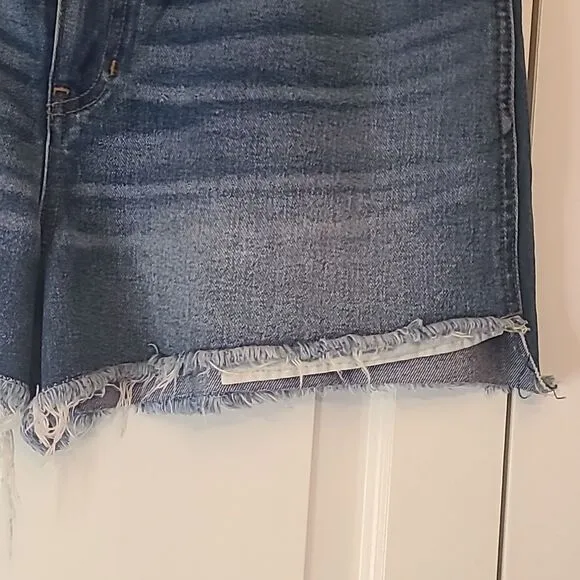 Madewell The Perfect Jean Shorts in Ellacott Wash Size 32
