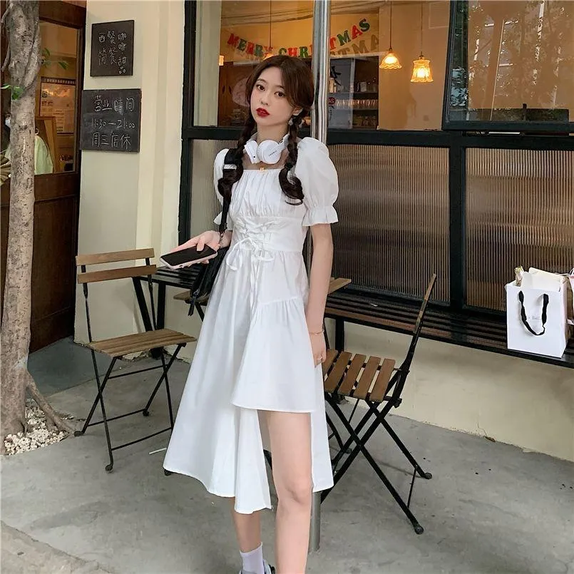 New Mini Design Irregular Bubble Sleeve Small Black Skirt