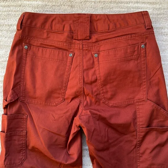 NWOT Duluth Trading Co Women’s DuluthFlex Fire Hose COOLMAX 11&quot; Shorts Red Siz 6