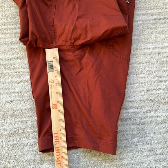 NWOT Duluth Trading Co Women’s DuluthFlex Fire Hose COOLMAX 11&quot; Shorts Red Siz 6