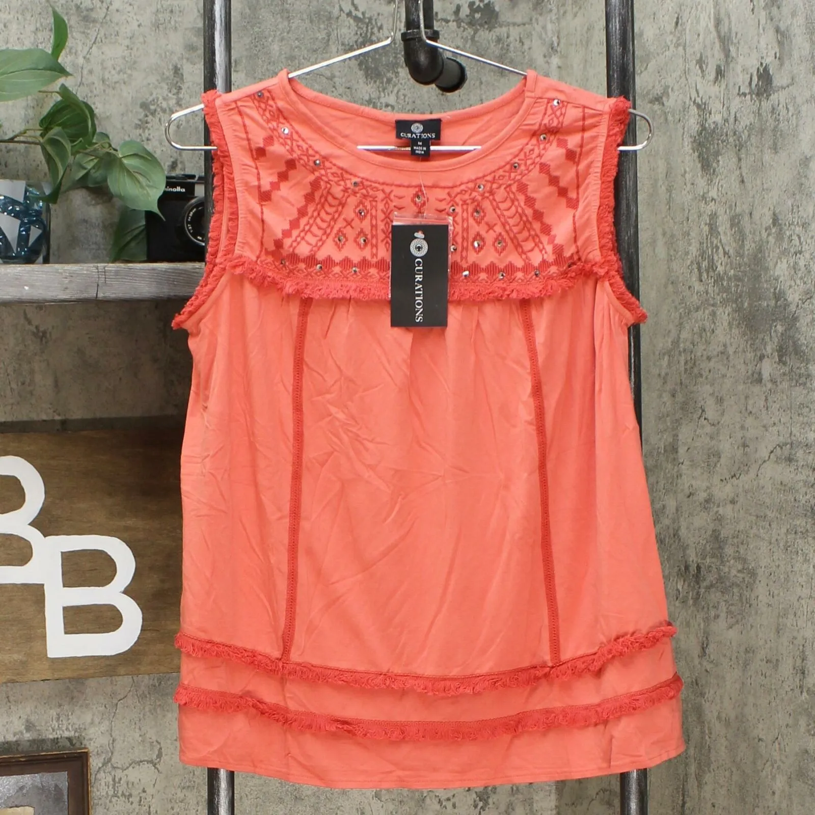 NWT Curations Womens Embroidered Knit Tank. 636920 Medium