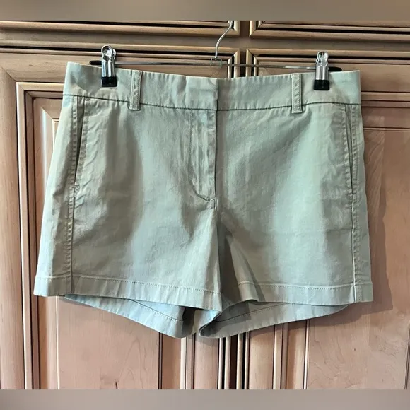 NWT J. Crew Women’s Chino Stretch Shorts