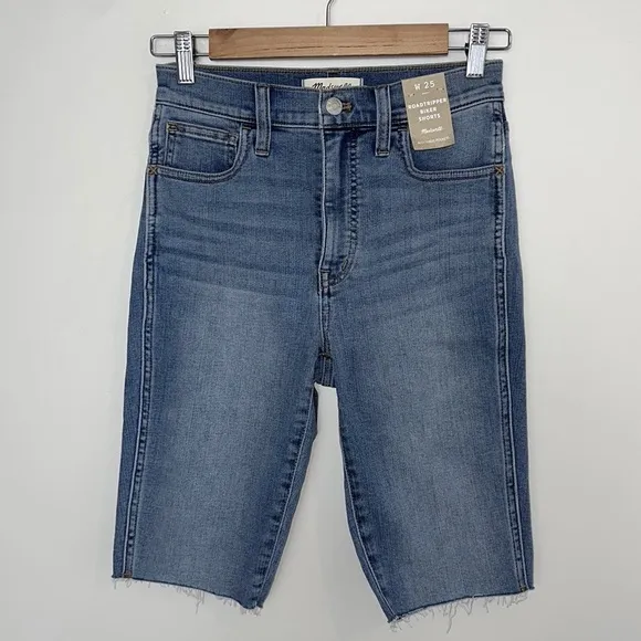 NWT Madewell Roadtripper Supersoft Biker Shorts in Boerum Wash