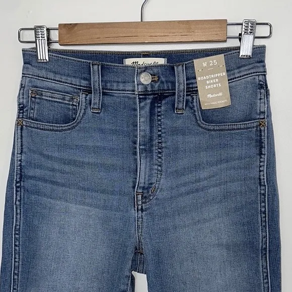 NWT Madewell Roadtripper Supersoft Biker Shorts in Boerum Wash