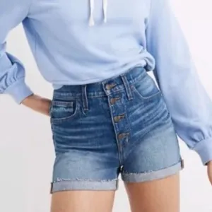 NWT‎ Madewell Denim Shorts in Burke Wash, size 26