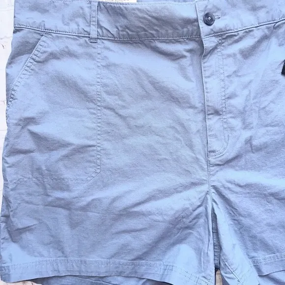 NWT Women’s Size 22 Eddie Bauer Adventure Ripstop Shorts Gray