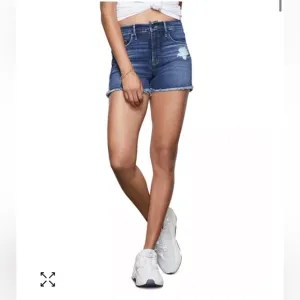 NWT(12) Good American Cut Off Denim Jean Short Distressed Blue Large Dark Wash