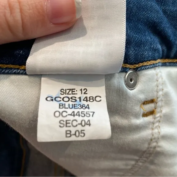 NWT(12) Good American Cut Off Denim Jean Short Distressed Blue Large Dark Wash