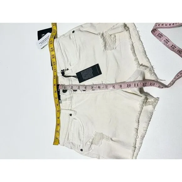 NWT Kut from the Kloth Womens Jane High-Rise Cut-Off Denim Shorts White Size 6