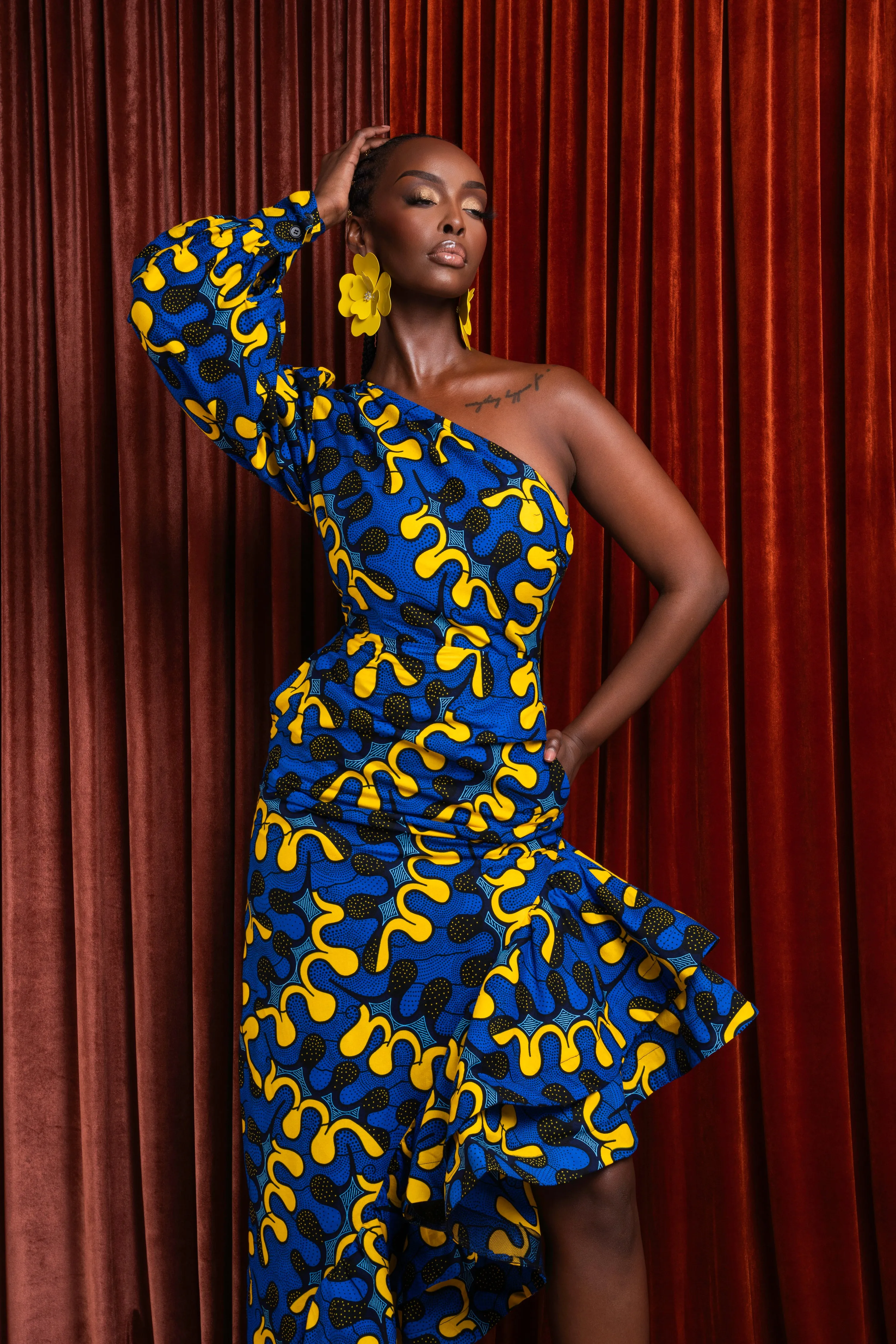 OPE One-sleeve Ruffle African Print Hi-low Dress