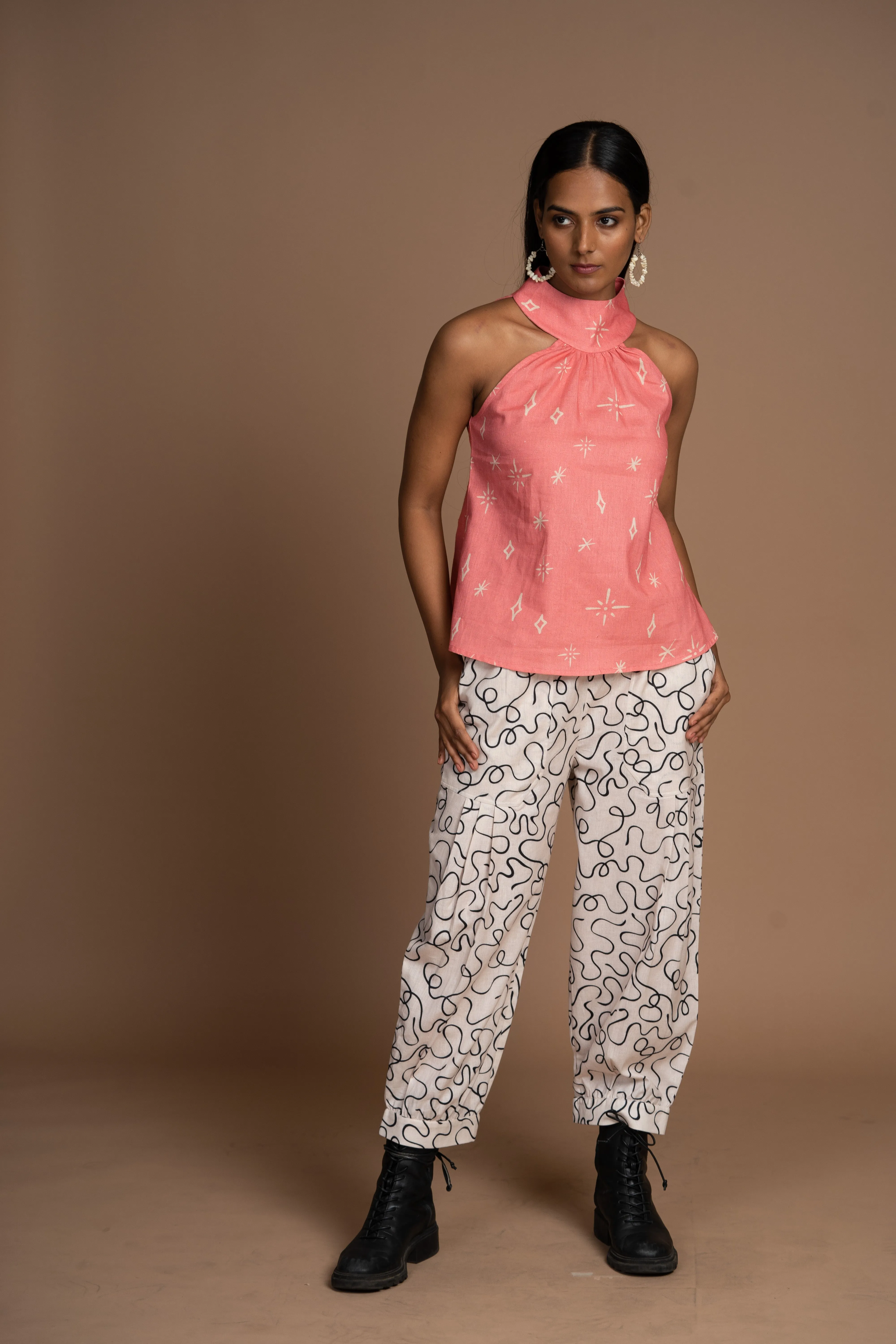 Peppy Pleats Pants in Music from the Room Pattern