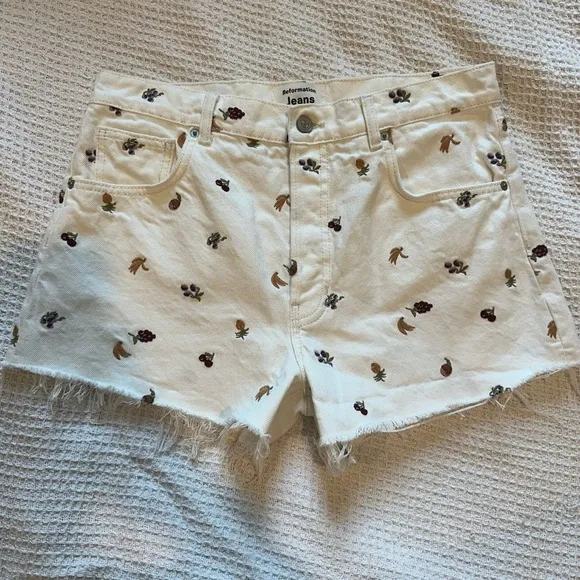 Reformation Charlie Fruitloops High Rise Jean Shorts size 30