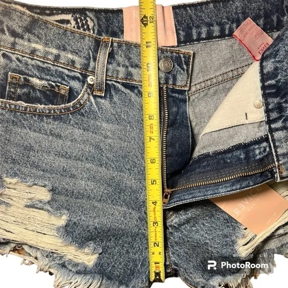 Revice Malibu Denim Distressed Jean High Waist Cutoffs Shorts Size 25 NWT