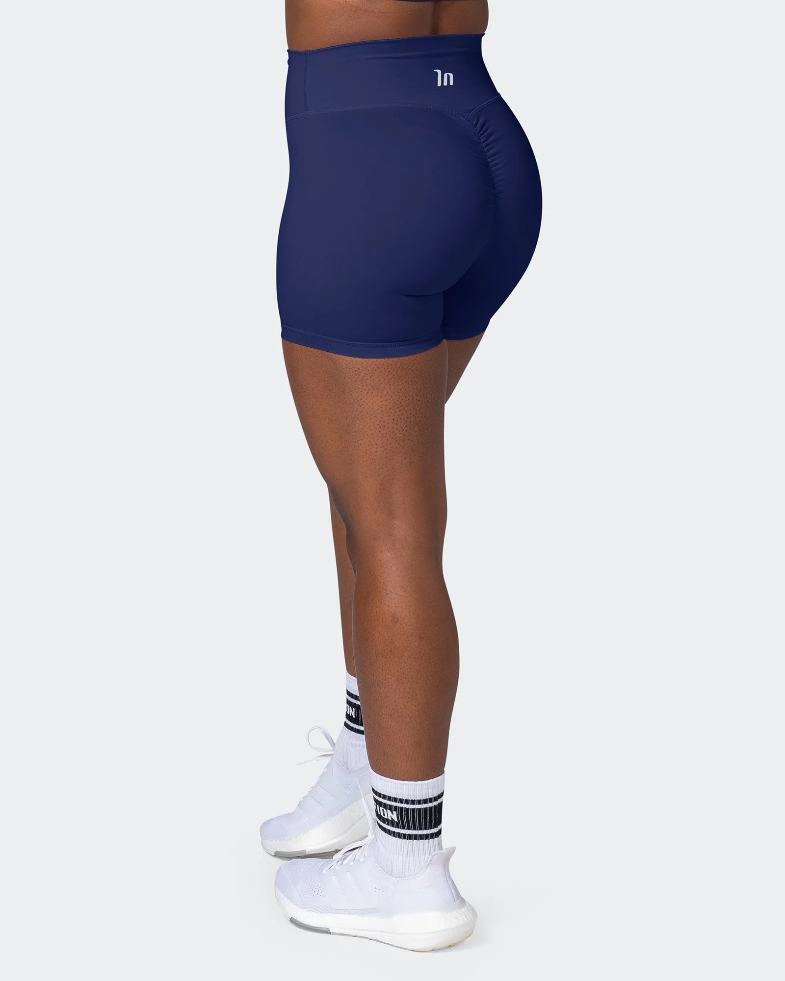 Signature Scrunch Midway Shorts - Ink