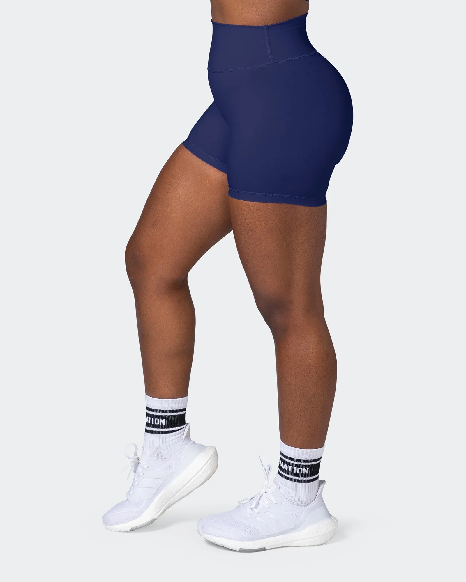 Signature Scrunch Midway Shorts - Ink