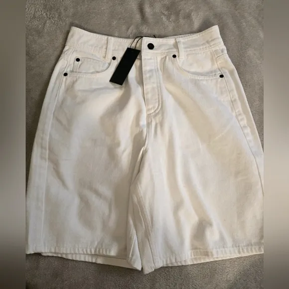 SIR The Label Classic Long Line Short White