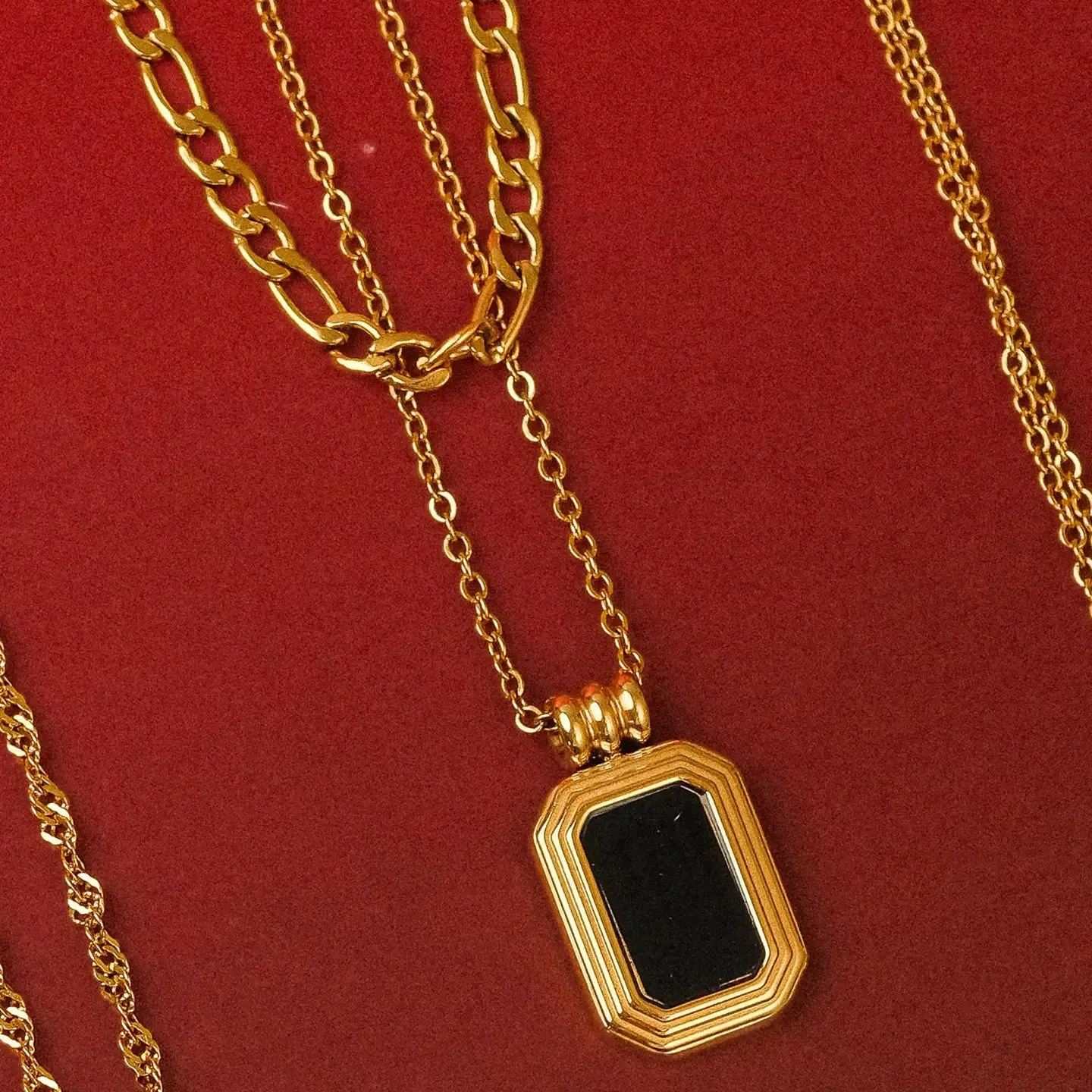 The Mare 18K Gold Stack Necklace with Square Pendant