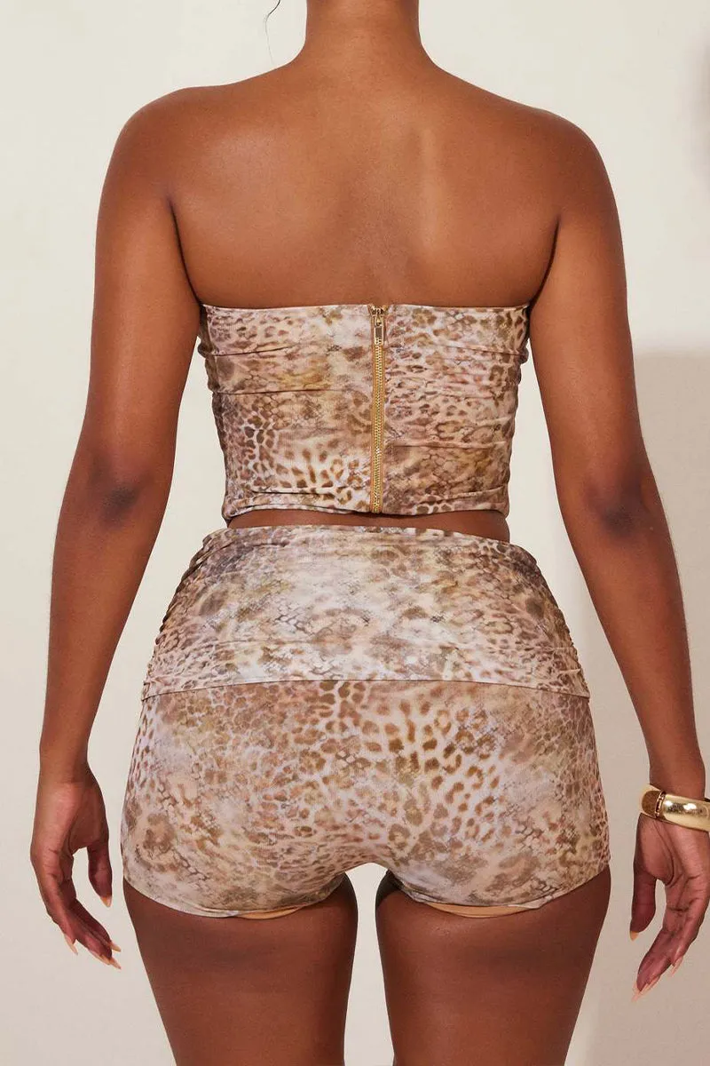 UQ3268 Leopard Corset and Shorts Set