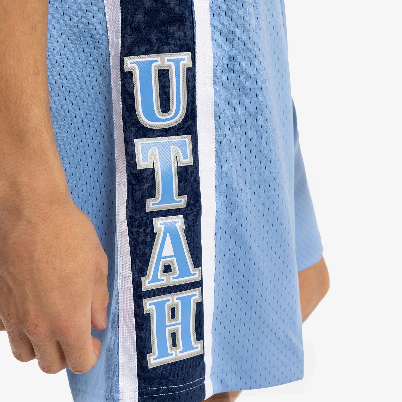 Utah Jazz 06-07 HWC Swingman Shorts - Blue