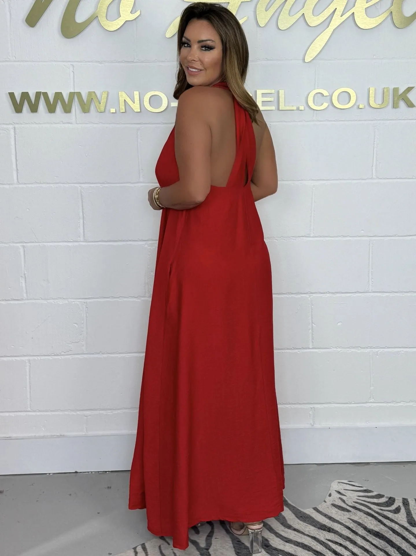 Vanessa – Elegant Dress for Women